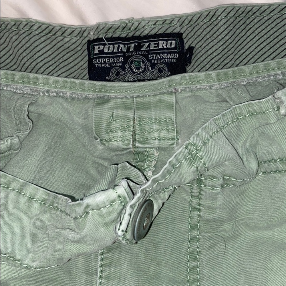 Point Zero green shorts - Picture 3 of 4